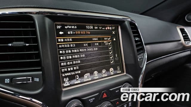 Jeep Grand Cherokee WK2, 2017 16