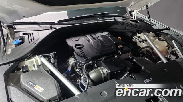 Genesis GV70, 2022 6