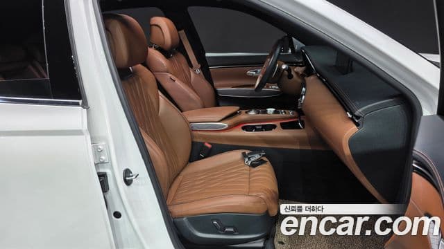 Genesis GV70, 2022 10