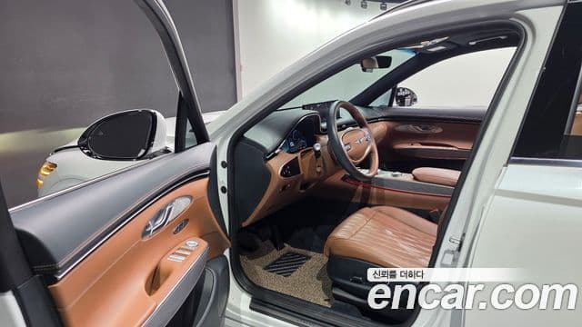 Genesis GV70, 2022 11