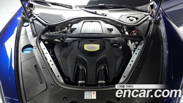 Porsche Panamera (971) 2.9 AWD E-гибрид, 2021 6