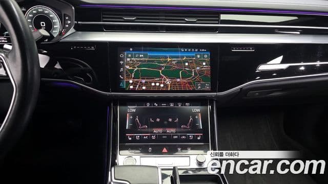 Audi A8 (D5) 55 TFSI Quattro LWB, 2021 14