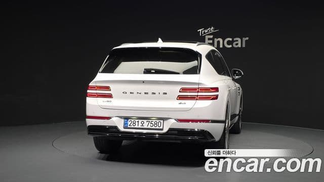 Genesis GV80, 2021 4