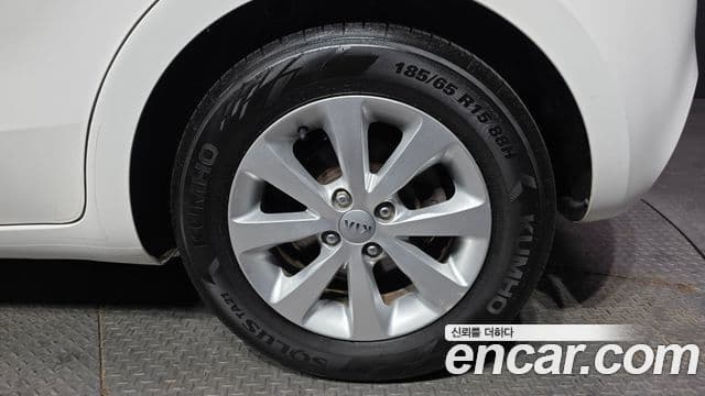 Kia All New Pride Luxury, 2013 все фото