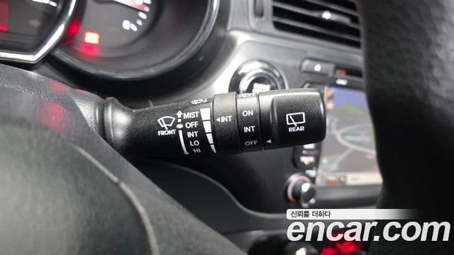 Kia All New Pride Luxury, 2013 18