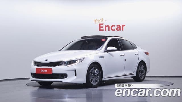 Kia K5 гибрид 2세대 Noblesse, 2016 1