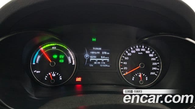 Kia K5 гибрид 2세대 Noblesse, 2016 8
