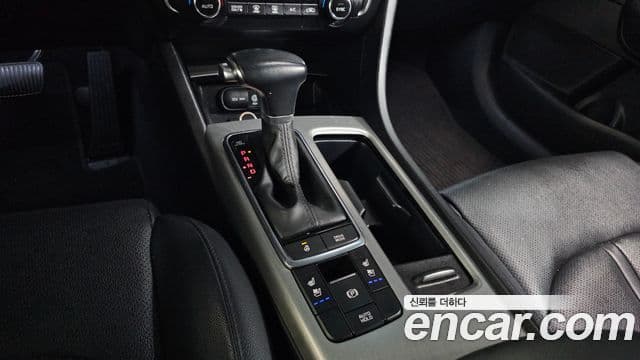 Kia K5 гибрид 2세대 Noblesse, 2016 9