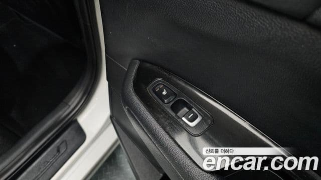 Kia K5 гибрид 2세대 Noblesse, 2016 18