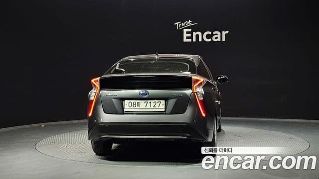 Toyota 프리우스 4세대 1.8 E, 2017 4