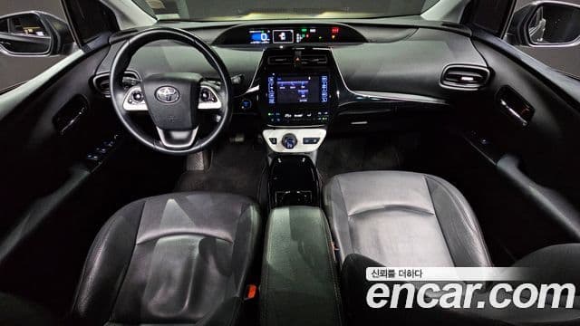 Toyota 프리우스 4세대 1.8 E, 2017 7