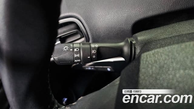 Toyota 프리우스 4세대 1.8 E, 2017 19