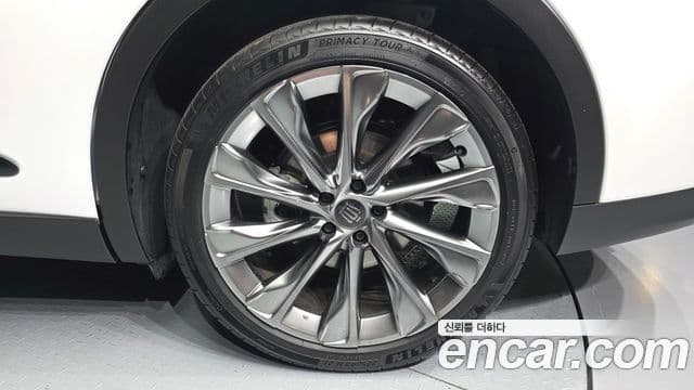 Toyota 크라운 кроссовер, 2025 все фото