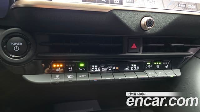 Toyota 크라운 кроссовер, 2025 16