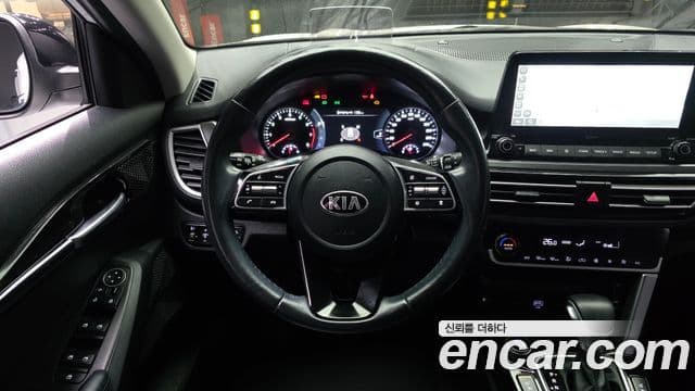 Kia Seltos Signature, 2021 13