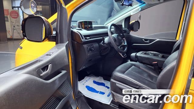 Hyundai Staria 11인승, 2023 11