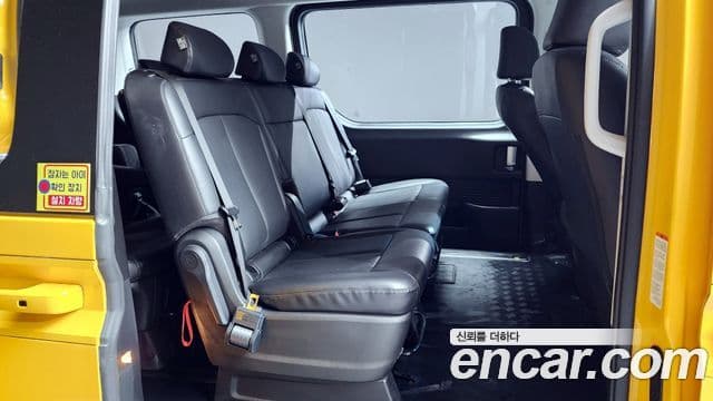 Hyundai Staria 11인승, 2023 12