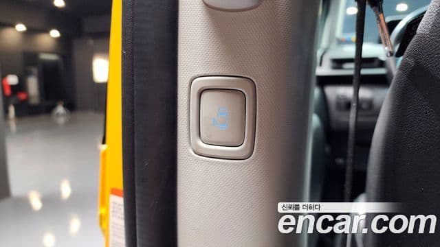 Hyundai Staria 11인승, 2023 17