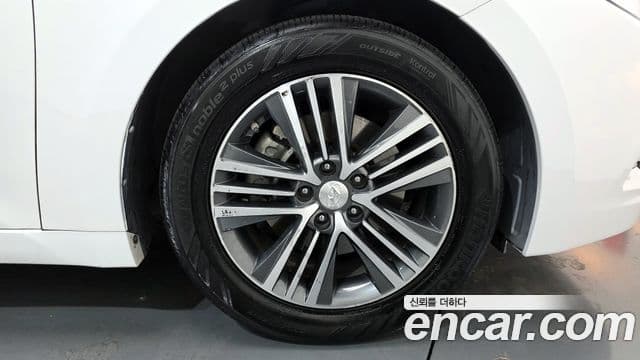 Hyundai Grandeur HG LPG HG300 для людей с инвалидностью, 2014 все фото