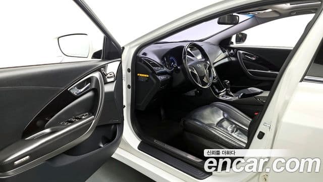 Hyundai Grandeur HG LPG HG300 для людей с инвалидностью, 2014 10