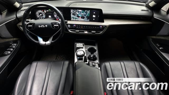 Kia K8 Trendy(таксомоторный тип), 2022 7