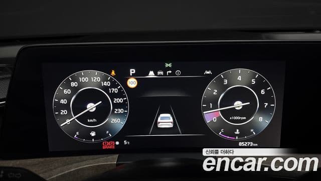 Kia K8 Trendy(таксомоторный тип), 2022 8