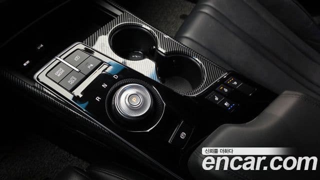 Kia K8 Trendy(таксомоторный тип), 2022 9