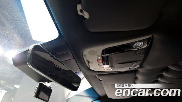 Kia K8 Trendy(таксомоторный тип), 2022 20