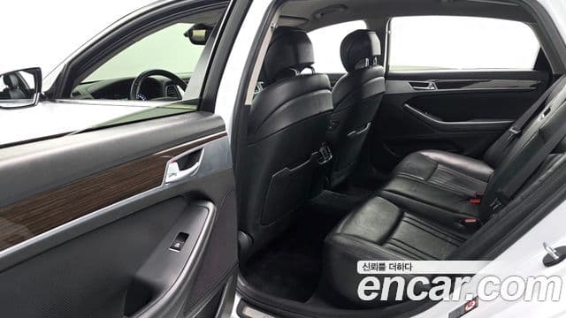 Genesis G80 Luxury, 2017 12