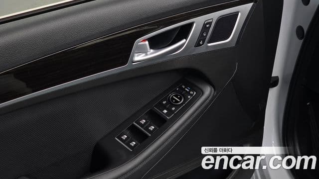 Genesis G80 Luxury, 2017 17