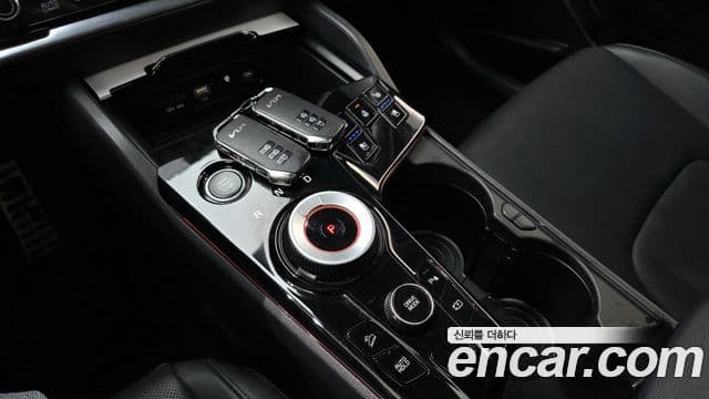 Kia Sportage 5세대 гибрид Signature 2WD, 2024 9