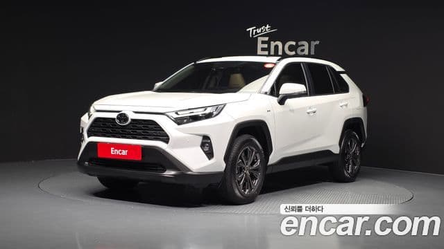 Toyota RAV4 5세대 2.5 2WD гибрид XLE, 2025 1