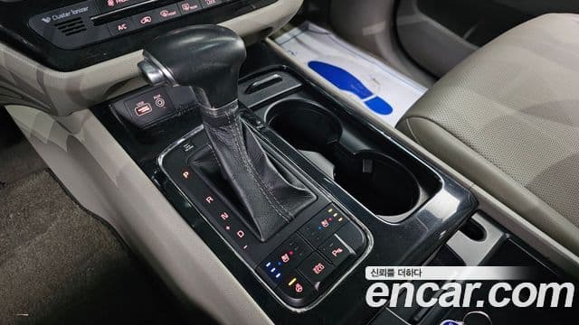 Kia All New Carnival Prestige, 2017 9