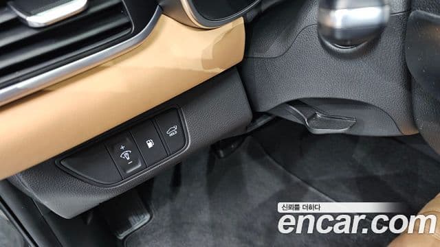 Genesis The / новый New G70, 2023 12