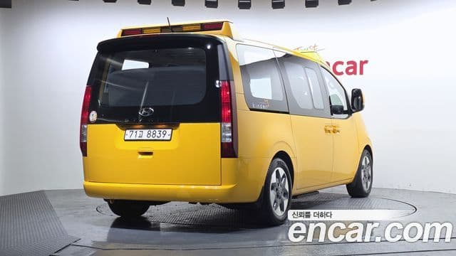 Hyundai Staria 15인승, 2023 2