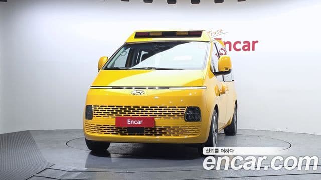 Hyundai Staria 15인승, 2023 3