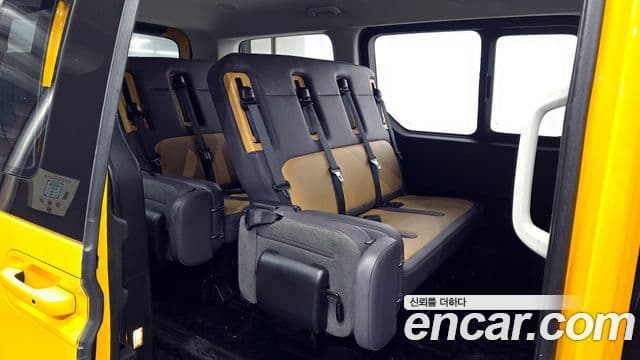 Hyundai Staria 15인승, 2023 12