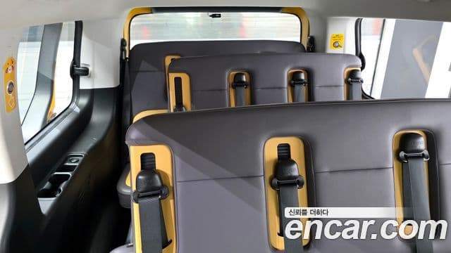 Hyundai Staria 15인승, 2023 13