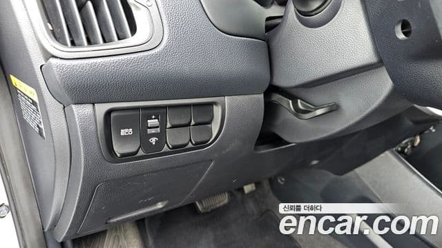 Kia All New Pride Prestige, 2012 13