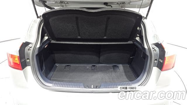 Kia All New Pride Prestige, 2012 20