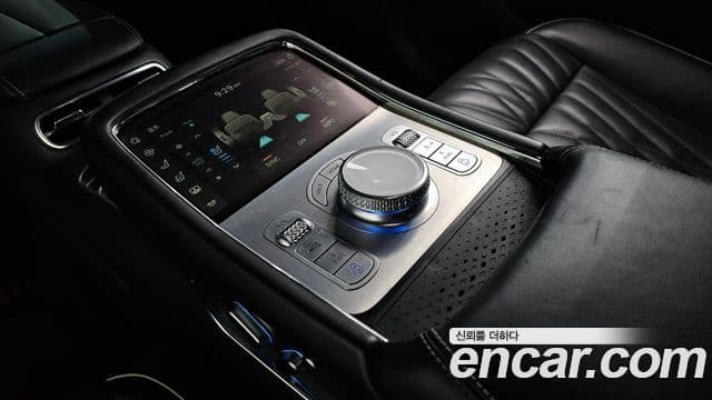 Genesis G90 (RS4) бензин 3.5 турбо AWD, 2023 18