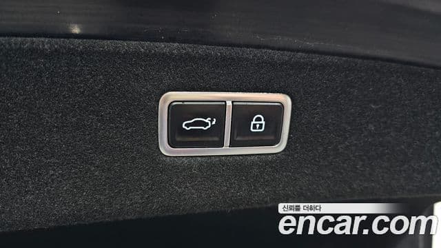 Genesis G90 (RS4) бензин 3.5 турбо AWD, 2023 20