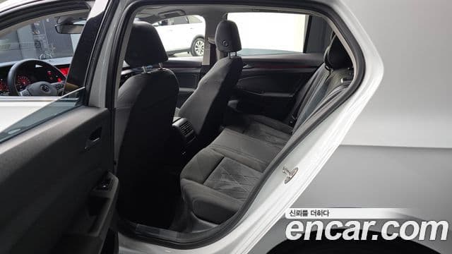 Volkswagen Гольф 8세대 Prestige, 2022 11