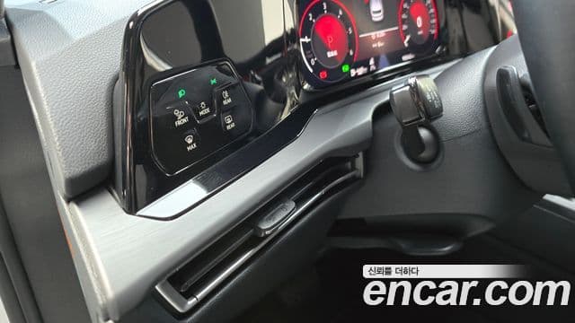 Volkswagen Гольф 8세대 Prestige, 2022 15