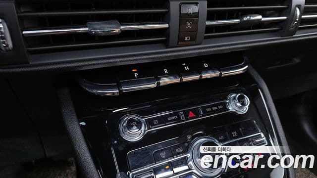 Lincoln Corsair 2.0 Reserve AWD, 2021 9