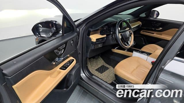 Lincoln Corsair 2.0 Reserve AWD, 2021 10