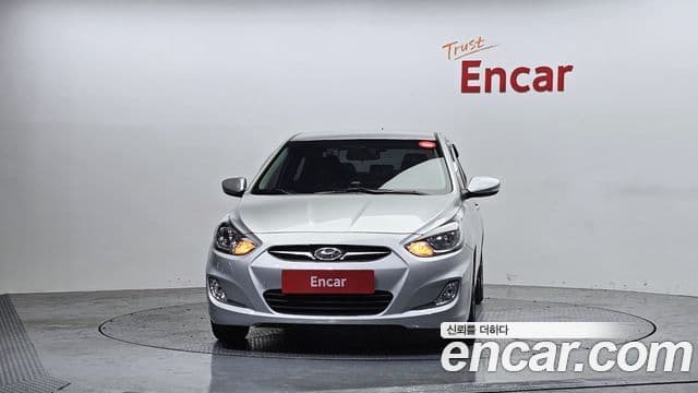 Hyundai Accent(новый кузов / новое поколение) Premier, 2012 3