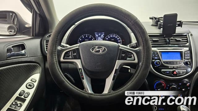 Hyundai Accent(новый кузов / новое поколение) Premier, 2012 13