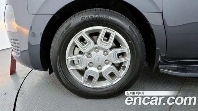 Hyundai Staria Modern, 2022 все фото