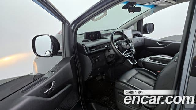 Hyundai Staria Modern, 2022 10